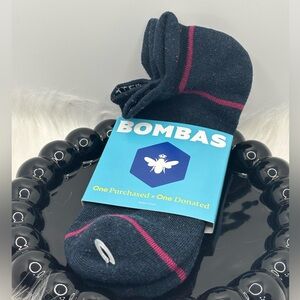 Bombas unisex ankle Navy Socks in large 5 pack
